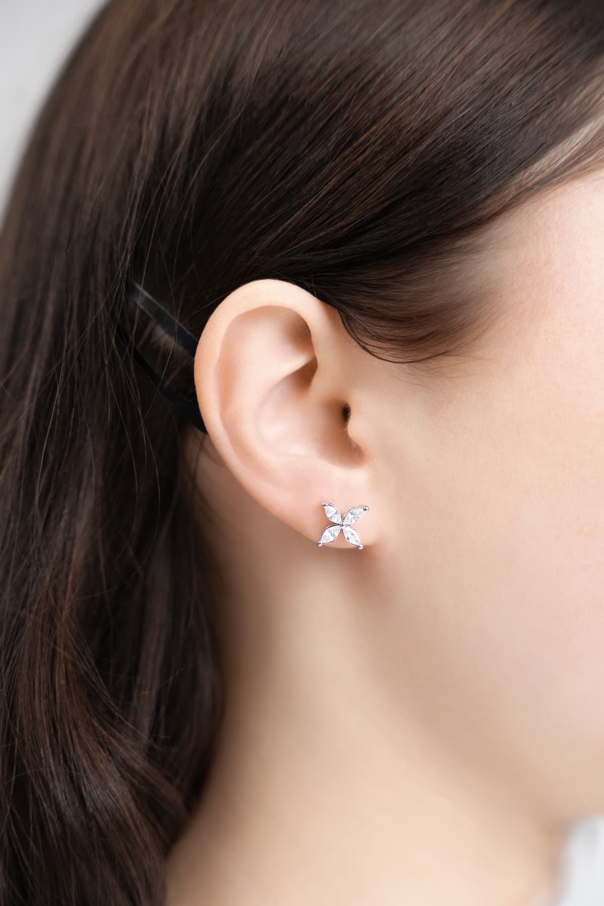 Louis Vuitton Blossom Ear Studs